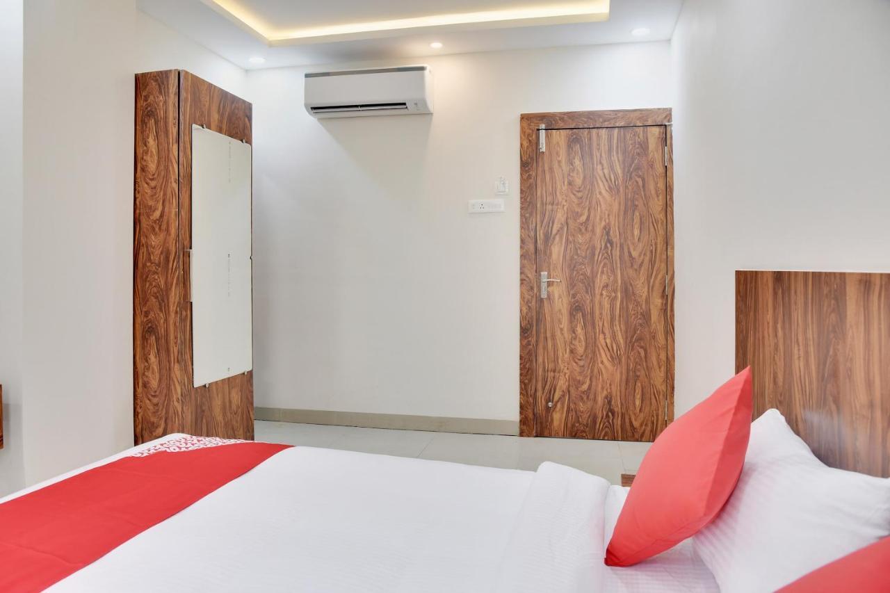 Oyo 40146 Hotel Continental Bhopal Exterior photo