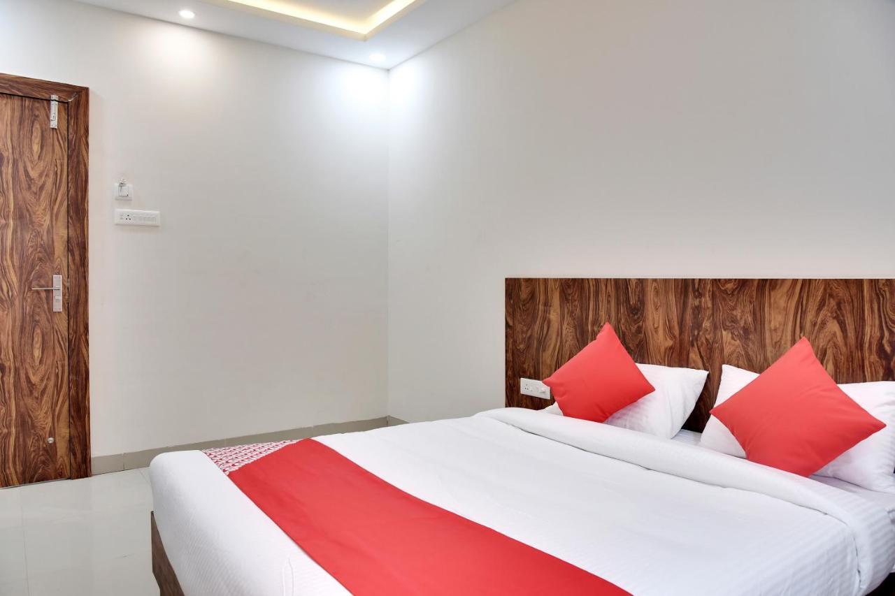 Oyo 40146 Hotel Continental Bhopal Exterior photo